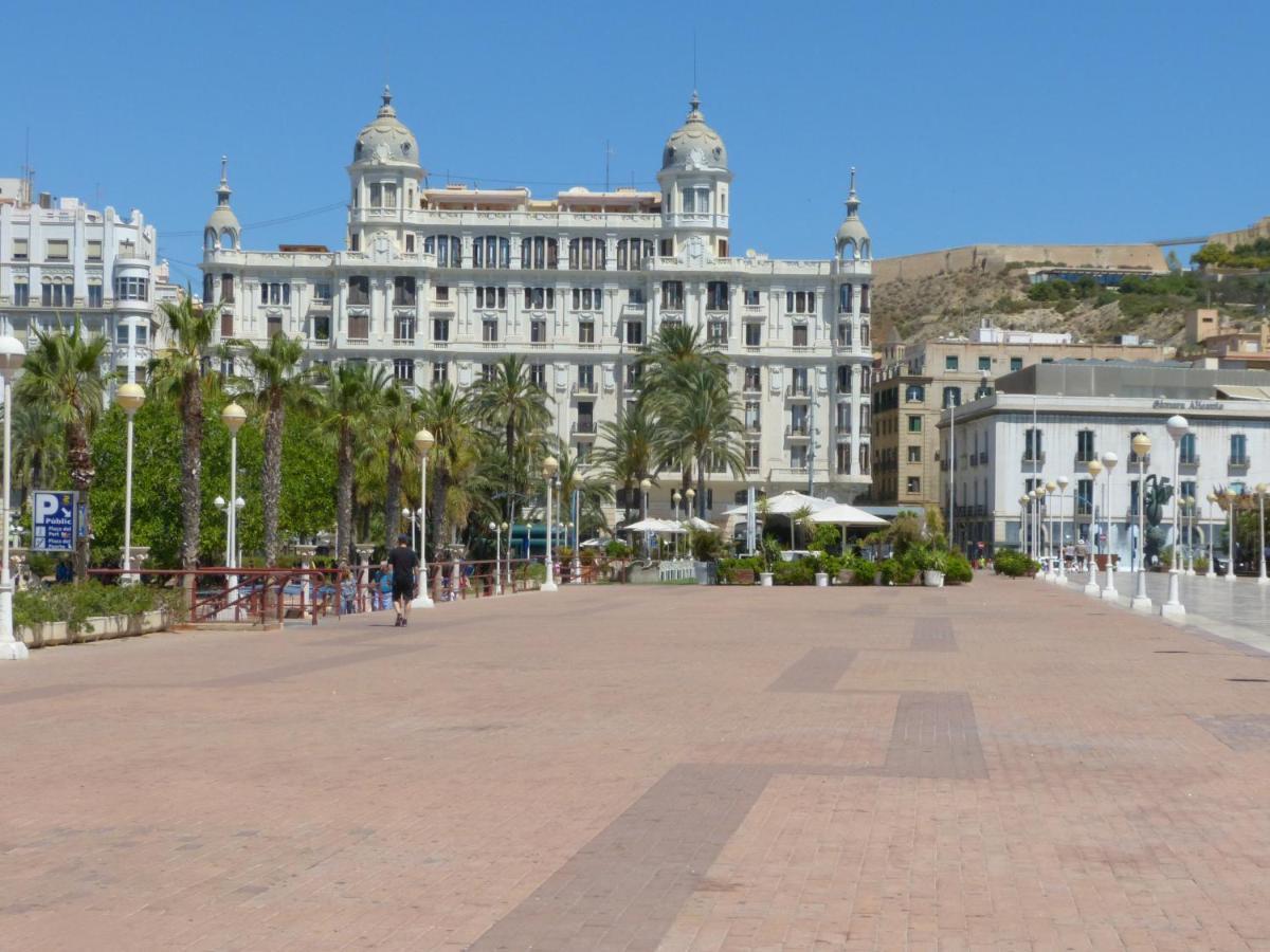 Very best flat just 800m Postiguet-Beach und Parking Alicante Exterior foto