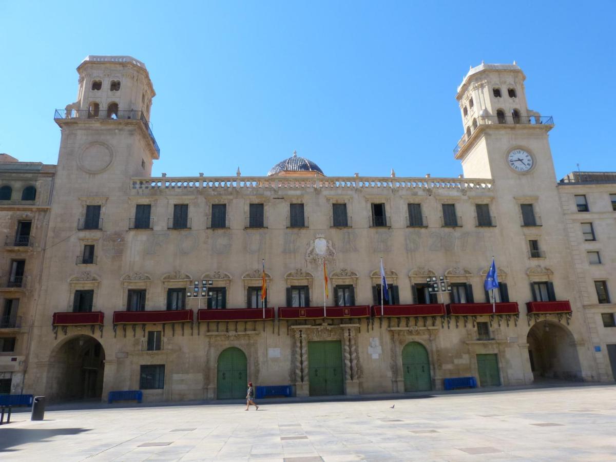 Very best flat just 800m Postiguet-Beach und Parking Alicante Exterior foto